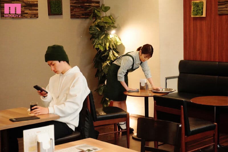 japan18+ พนักงานใหม่ลีลาเย็ดโดนใจเจ้าของร้าน MIDV-175 3