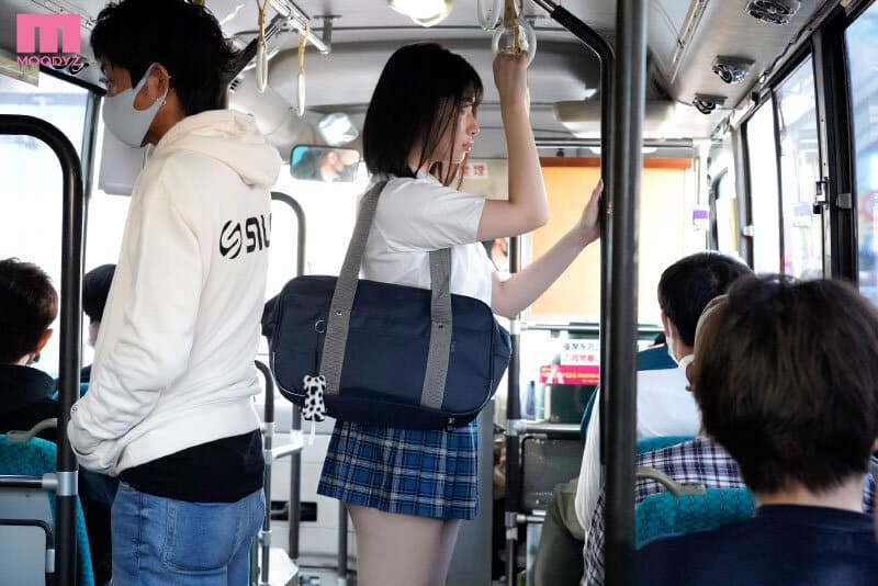 หนังavjapan นักเรียนสาวโดนเย็ดบนรถเมล์ MIDV-359 1