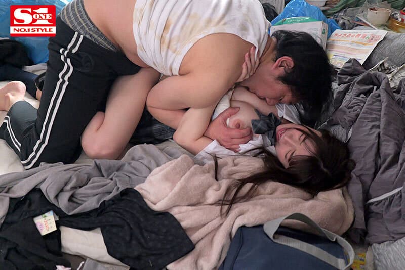 av คุณลุงสุดหื่นฉุดนักเรียนสาวไปข่มขืนในห้องขยะ SONE-314 4