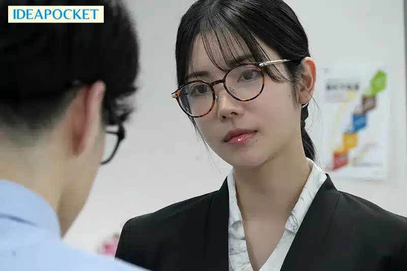 ดูหนังเอวี รถไฟหมดเย็ดสดรุ่นพี่สาว IPZZ-932 1