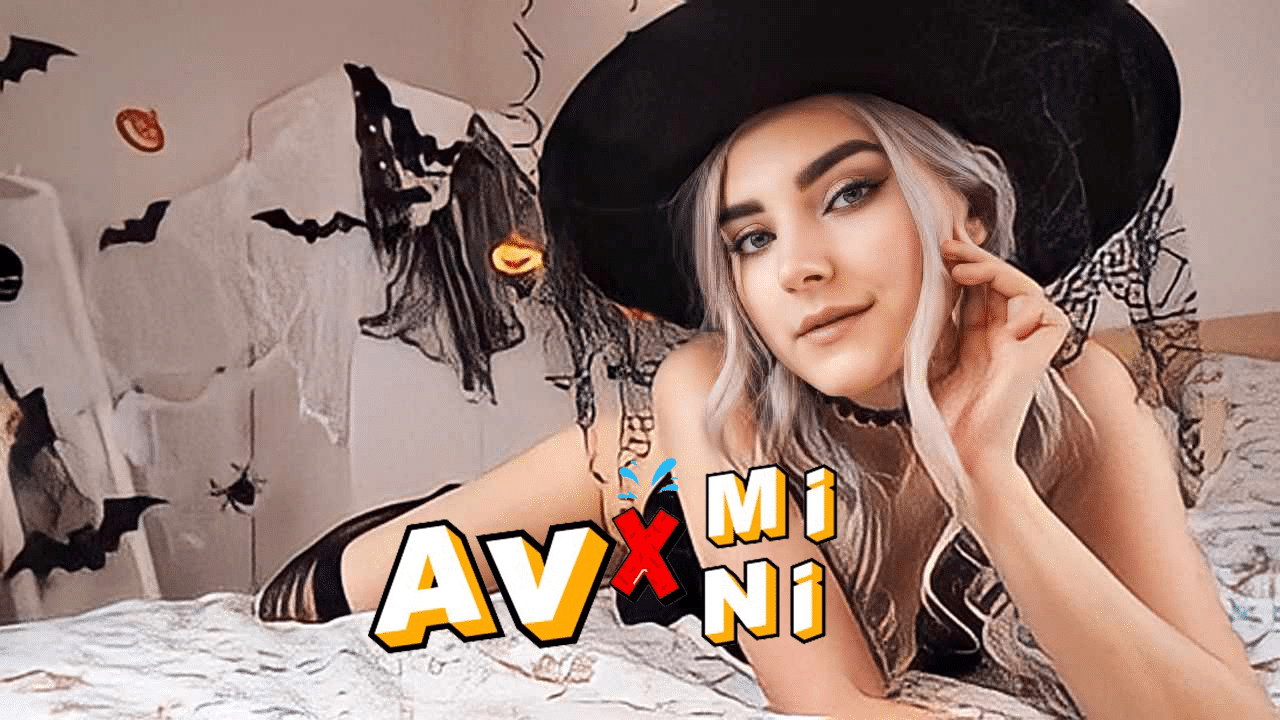 avฝรั่ง Cute horny witch gets facial and swallows cum เล่นเสียวแม่มด